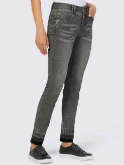 Jean skinny pierres brillantes sur les poches