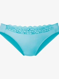 Joli slip à la coupe classique