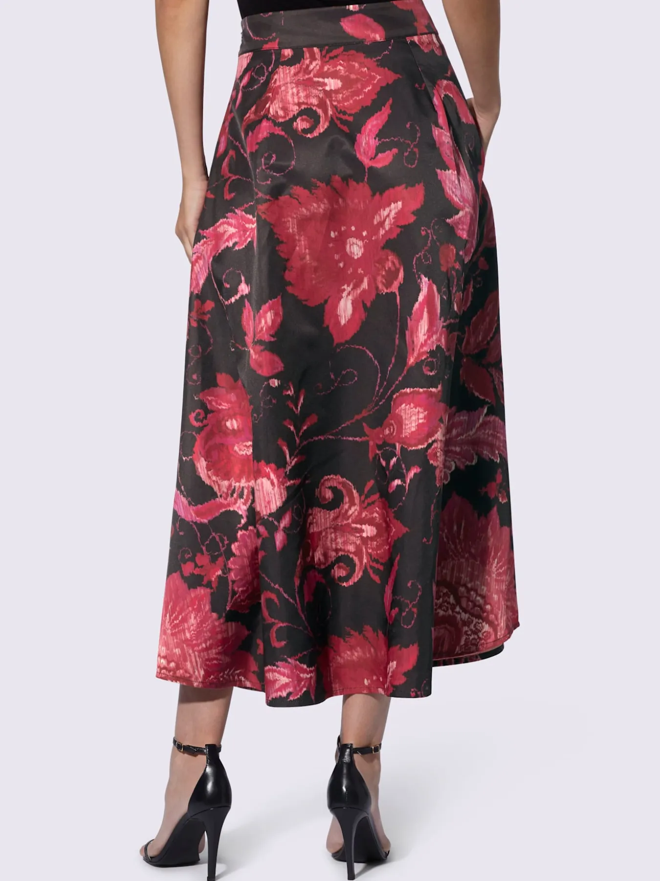 Jupe longue avec motif floral tendance