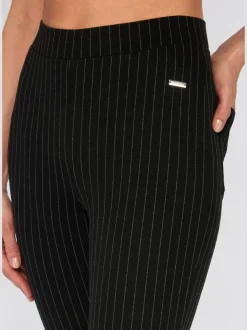 Legging caleçon extensible à fines rayures