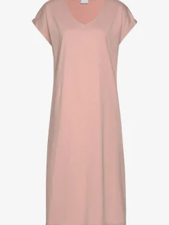 Élégante chemise de nuit longueur midi