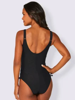 Maillot de bain bon. b, c, d, e