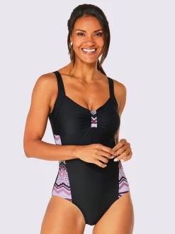 Maillot de bain bon. b, c, d