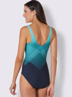 Maillot de bain bon. b, c, d, e