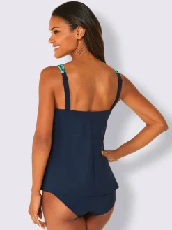 Maillot de bain bon. b, c, d, e