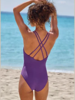 Maillot de bain coloris uni tendance