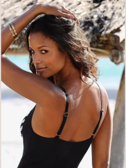 Maillot de bain design noir-blanc tendance