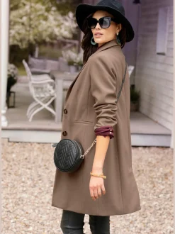 Manteau avec grand col à revers