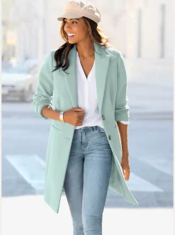 Manteau avec grand col à revers