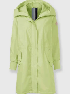 Manteau court doublure contrastée