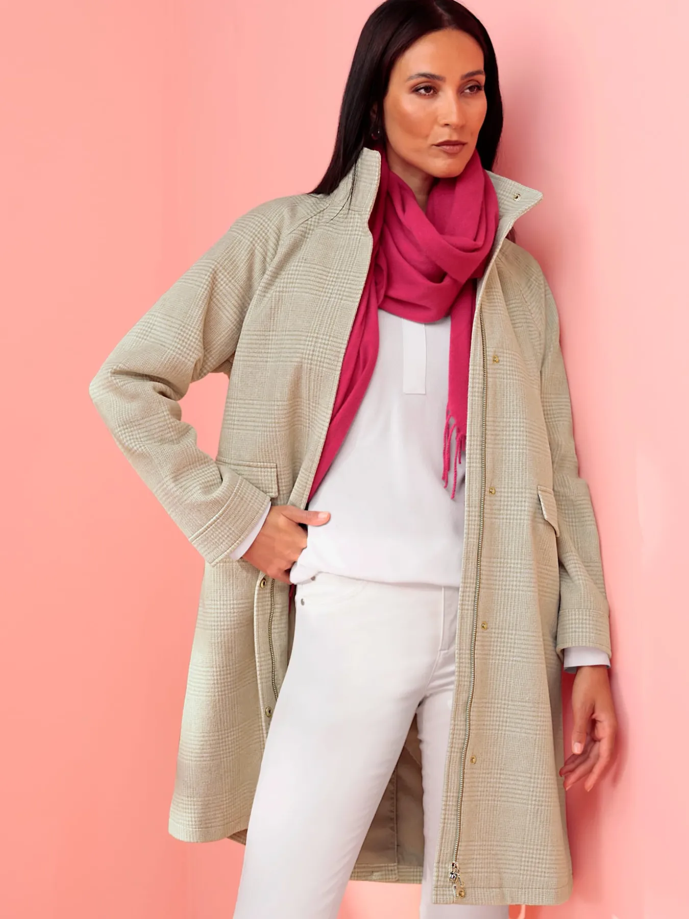 Manteau court motif à carreaux