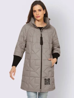 Manteau court pièce décorative devant