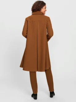 Manteau court qualité douce et moelleuse