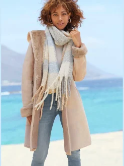 Manteau en imitation cuir manteau avec capuche doublée