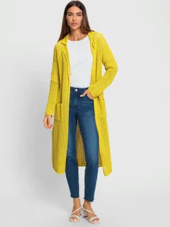 Manteau en tricot joli motif ajouré