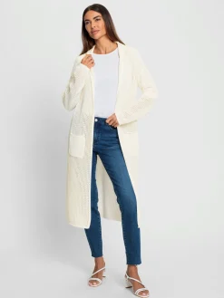 Manteau en tricot joli motif ajouré
