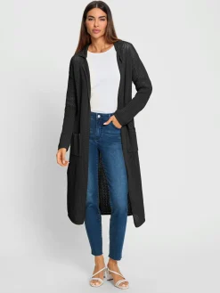Manteau en tricot joli motif ajouré