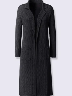 Manteau en tricot joli motif ajouré