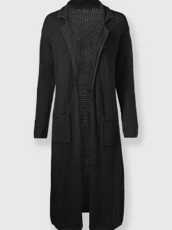 Manteau en tricot joli motif ajouré