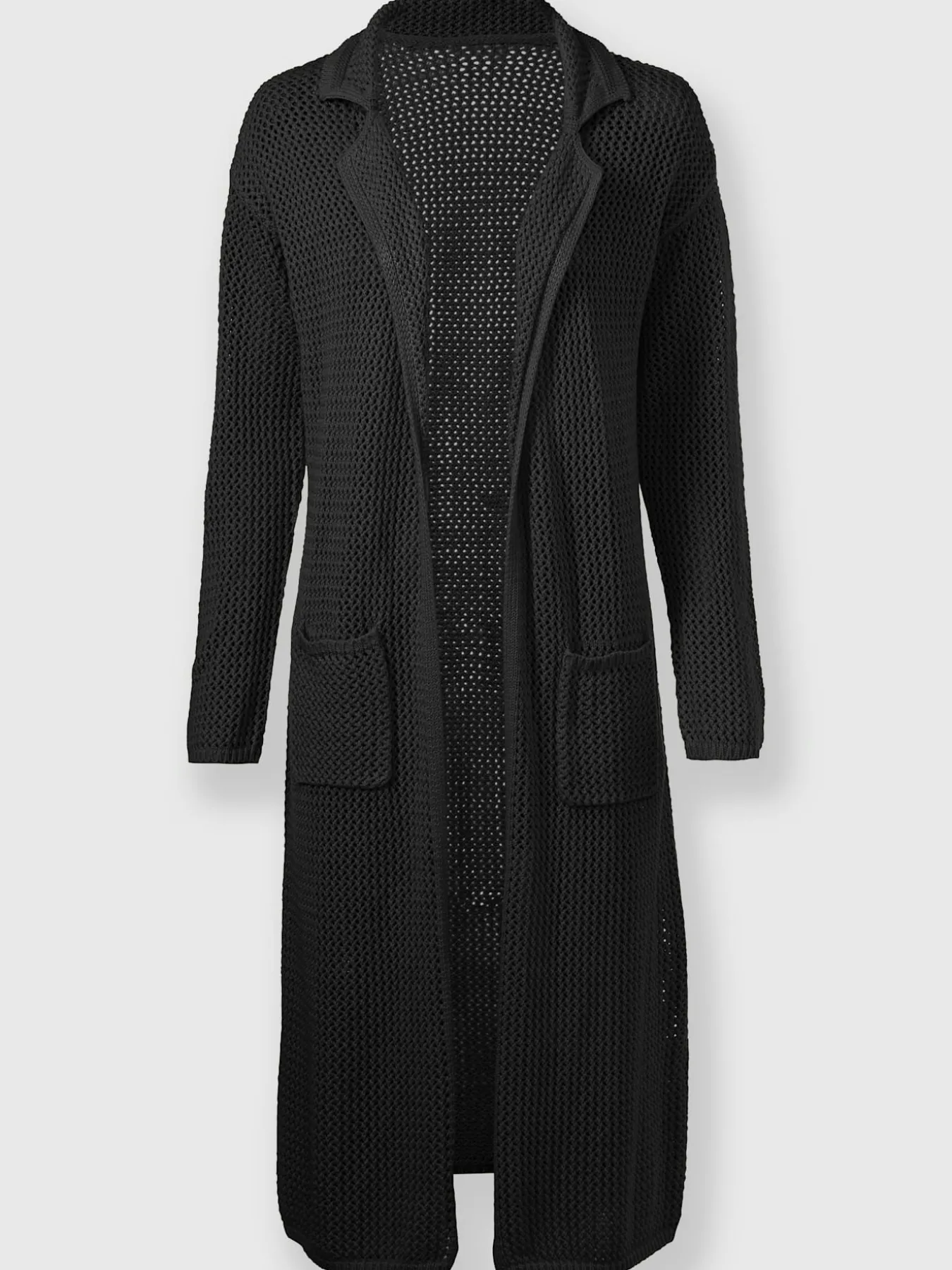 Manteau en tricot joli motif ajouré