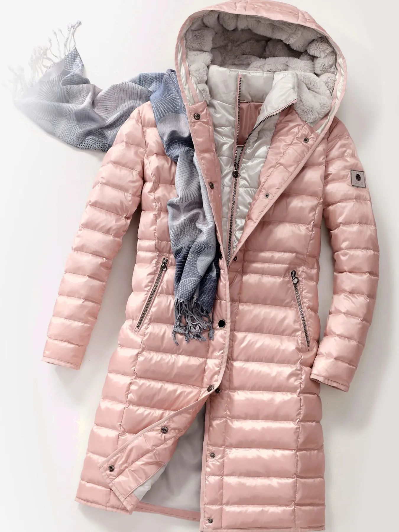 Manteau matelassé superbe qualité légèrement brillante