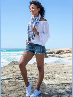 Mini-short en jean effets usés tendance