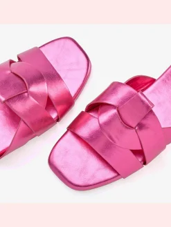 Mules avec brides raffinées