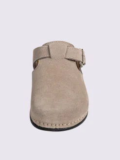 Mules cuir velours de vache.