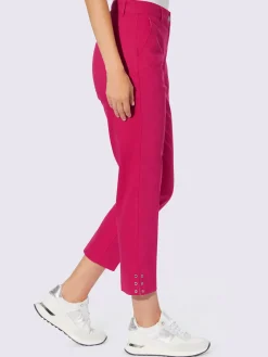 Pantalon 7/8 œillets au bas des jambes