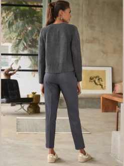 Pantalon 7/8 poches fendues pratiques