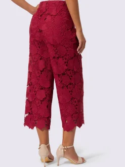 Pantalon 7/8 superbe dentelle