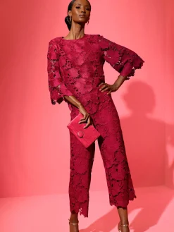 Pantalon 7/8 superbe dentelle