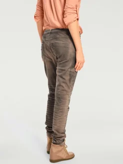 Pantalon boyfriend coupe droite