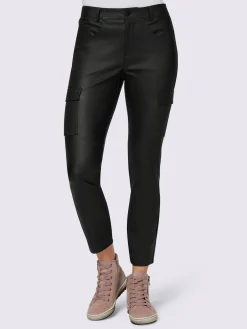 Pantalon cargo effet « push-up » pour un joli fessier