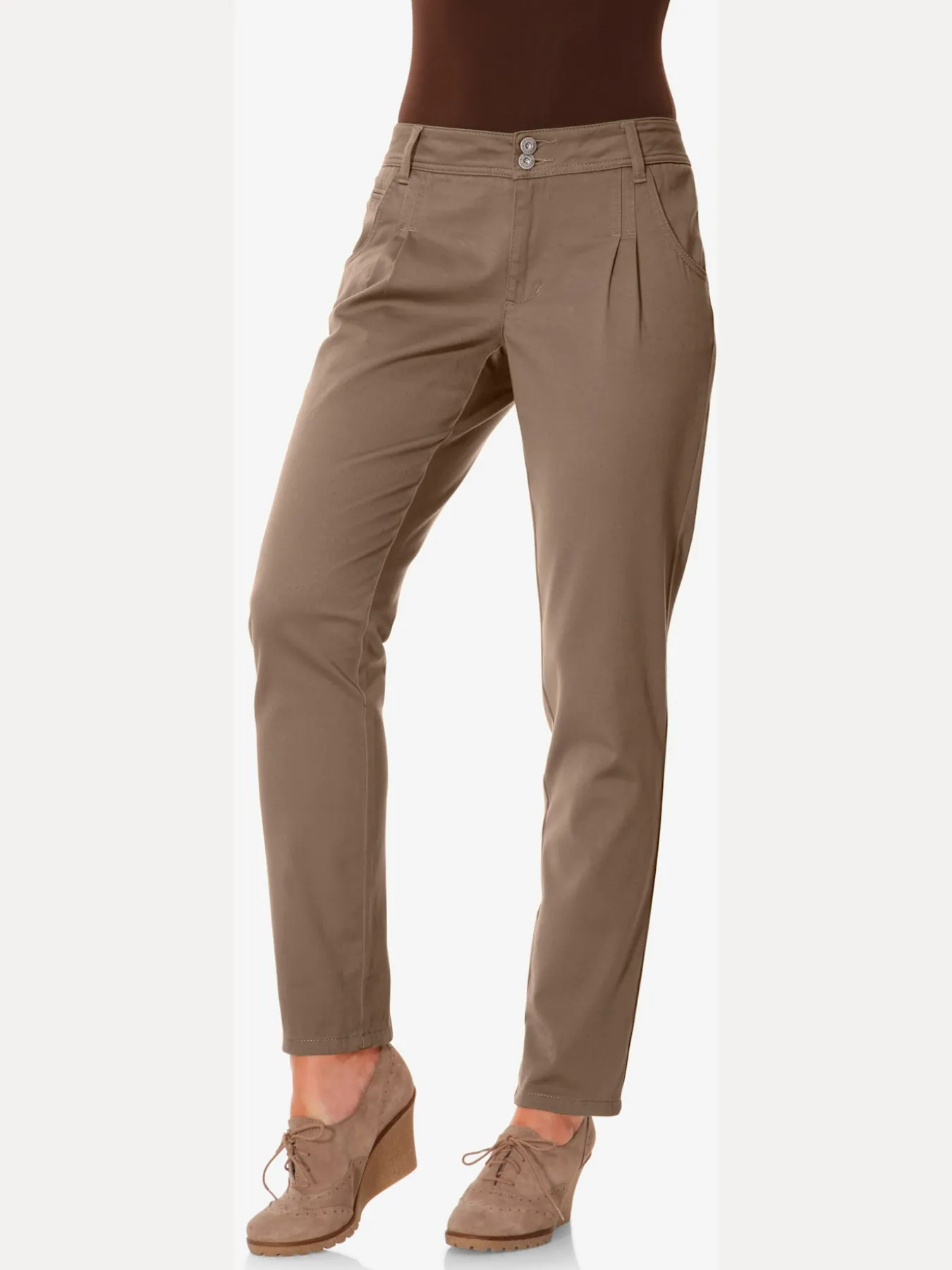 Pantalon chino coupe carotte