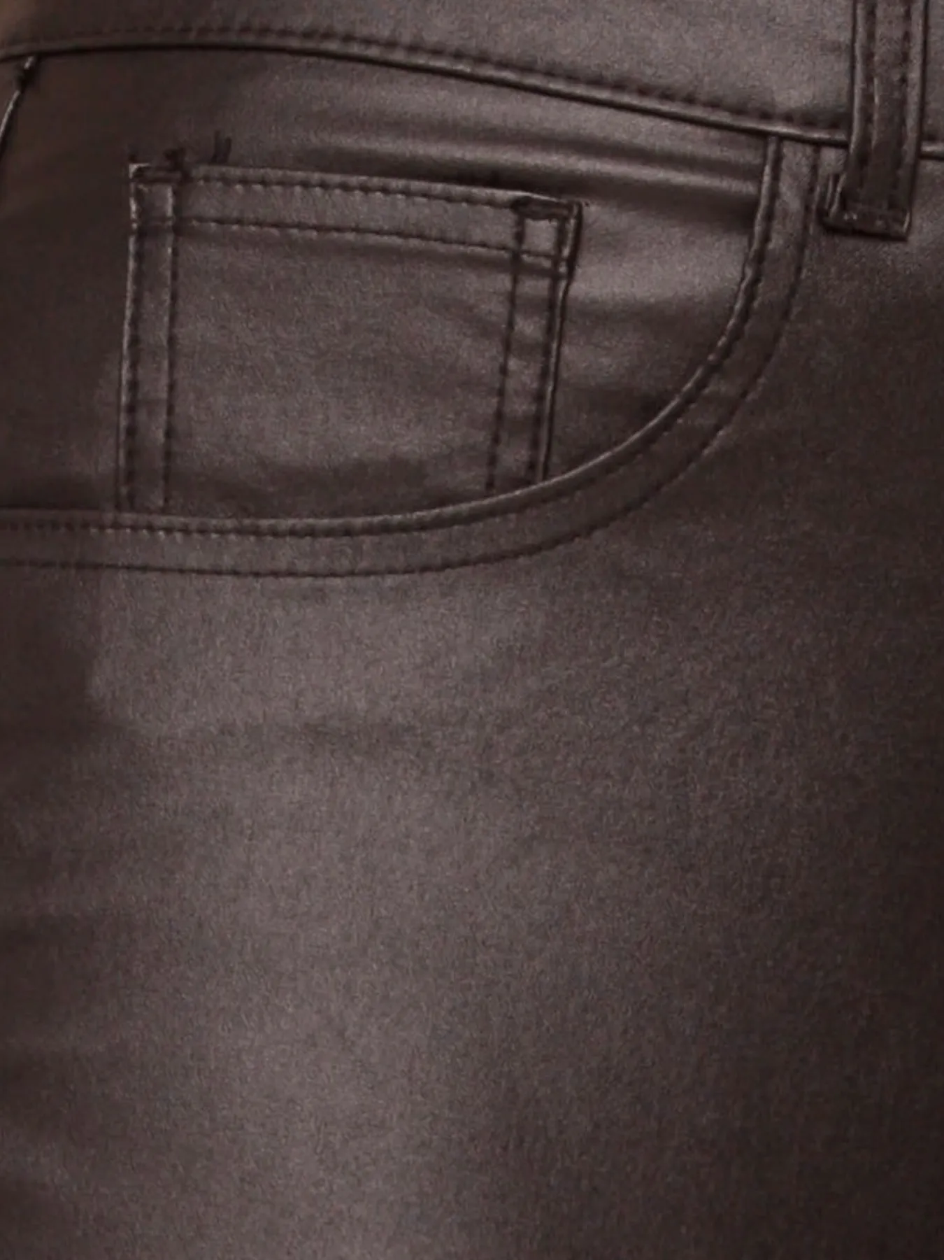 Pantalon effet ventre plat coupe skinny tendance