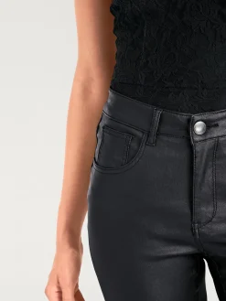 Pantalon effet ventre plat coupe skinny tendance