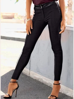 Pantalon extensible étroit avec détails en synthétique