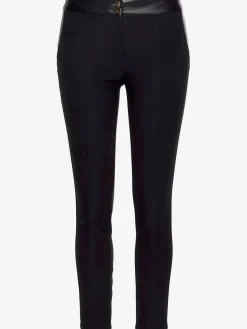 Pantalon extensible étroit avec détails en synthétique
