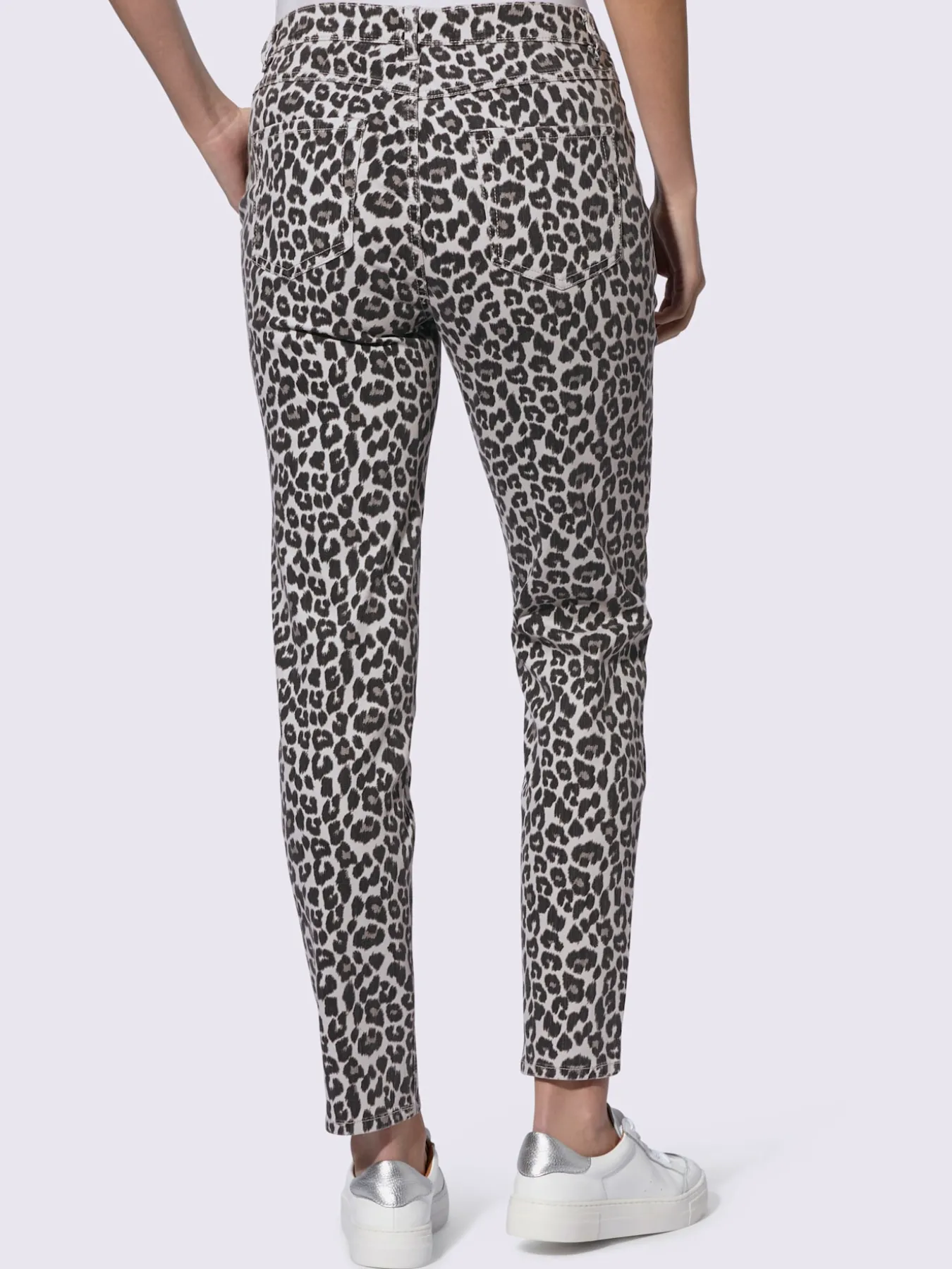 Pantalon imprimé joli motif léopard
