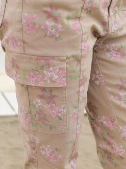 Pantalon imprimé poches cargo plaquées