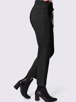 Pantalon jogpant grande liberté de mouvement grâce à la qualité extensible