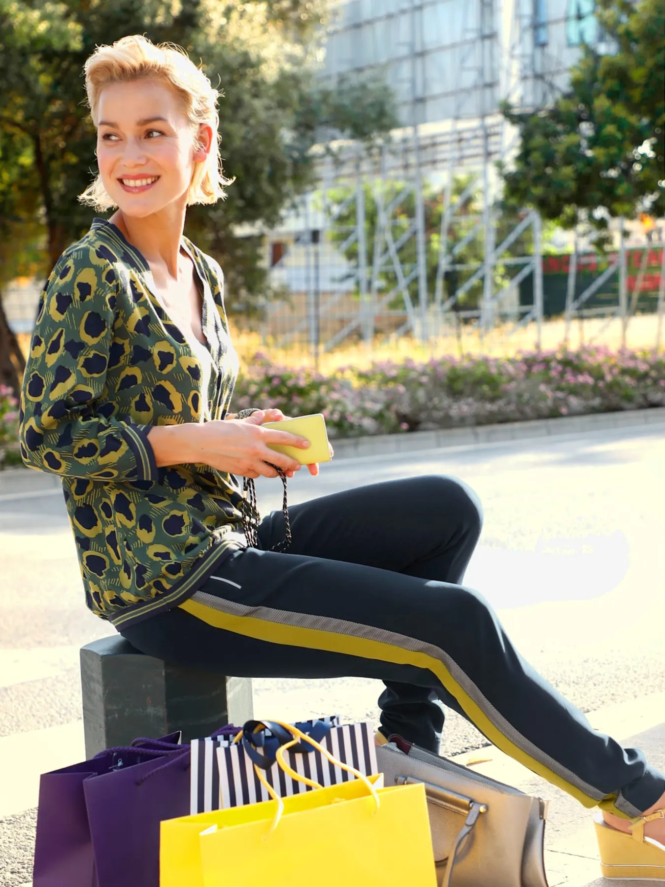 Pantalon jogpant larges rayures sportives