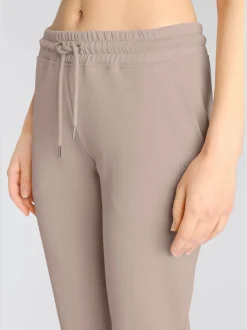 Pantalon molletonné pantalon basique avec petit logo brodé