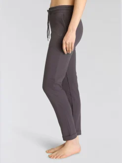 Pantalon molletonné pantalon basique avec petit logo brodé