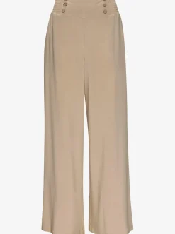 Pantalon poches latérales pratiques