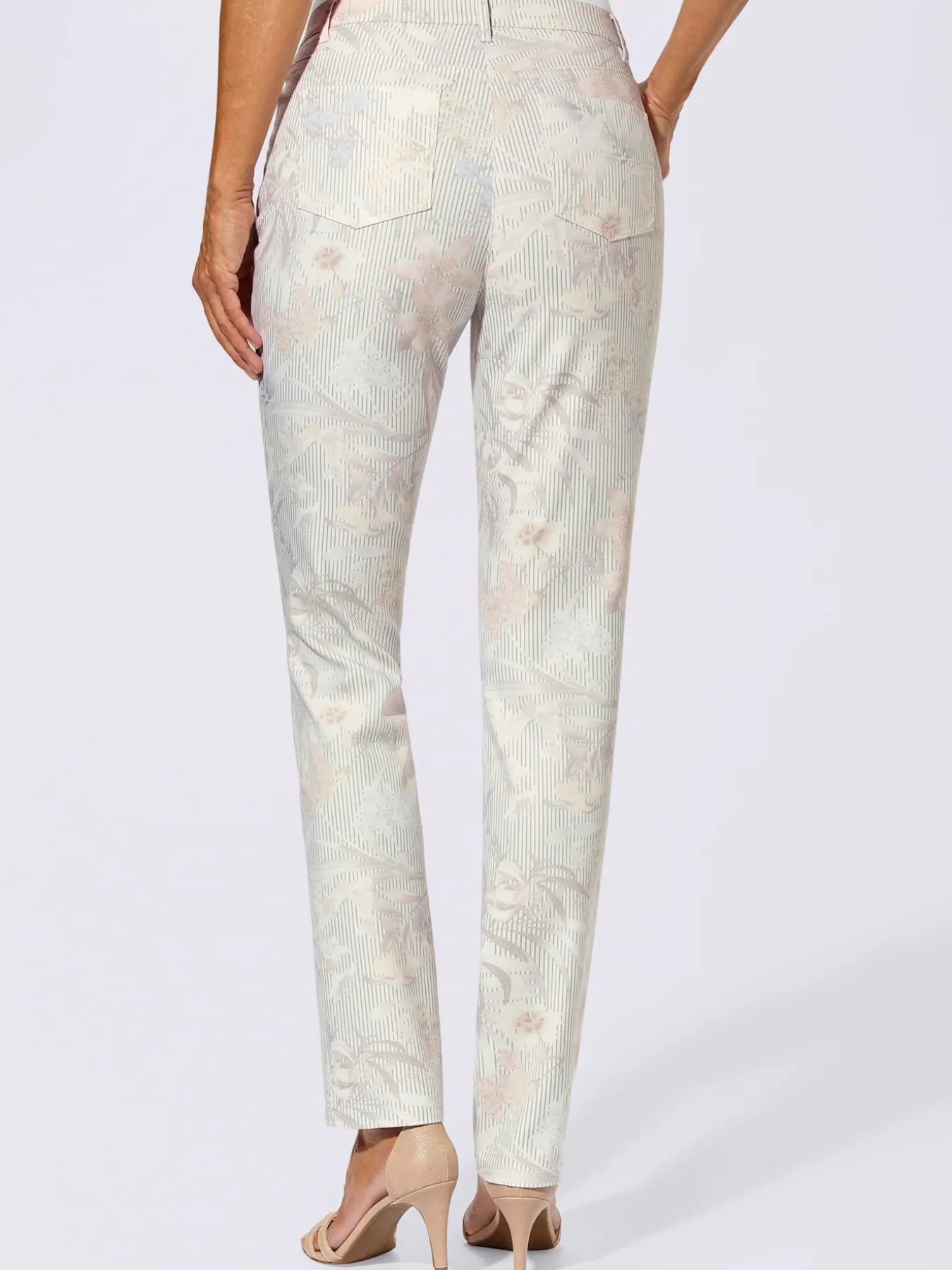 Pantalon slim jacquard motifs fleurs
