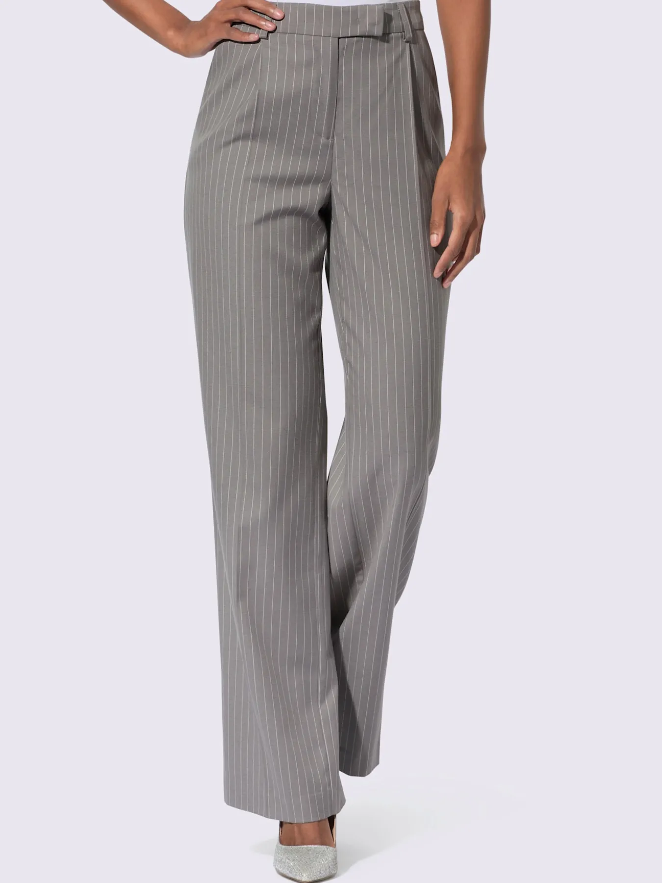 Pantalon tailleur 11% laine
