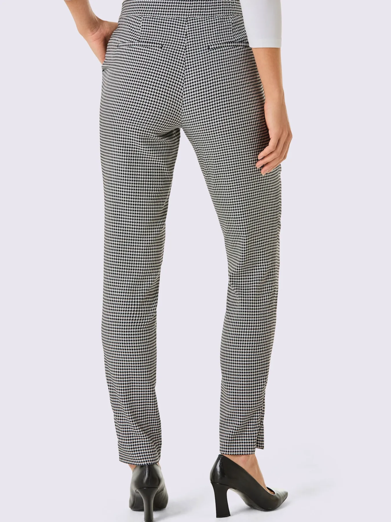 Pantalon tissé joli motif jacquard
