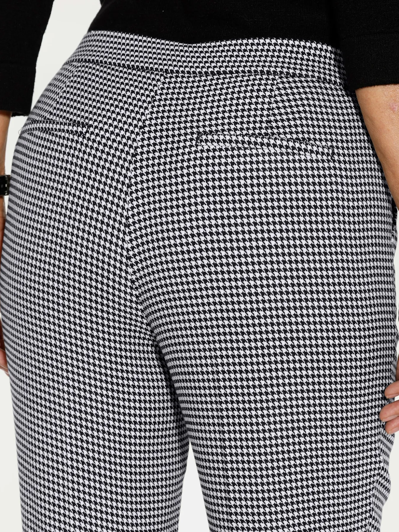 Pantalon tissé joli motif jacquard